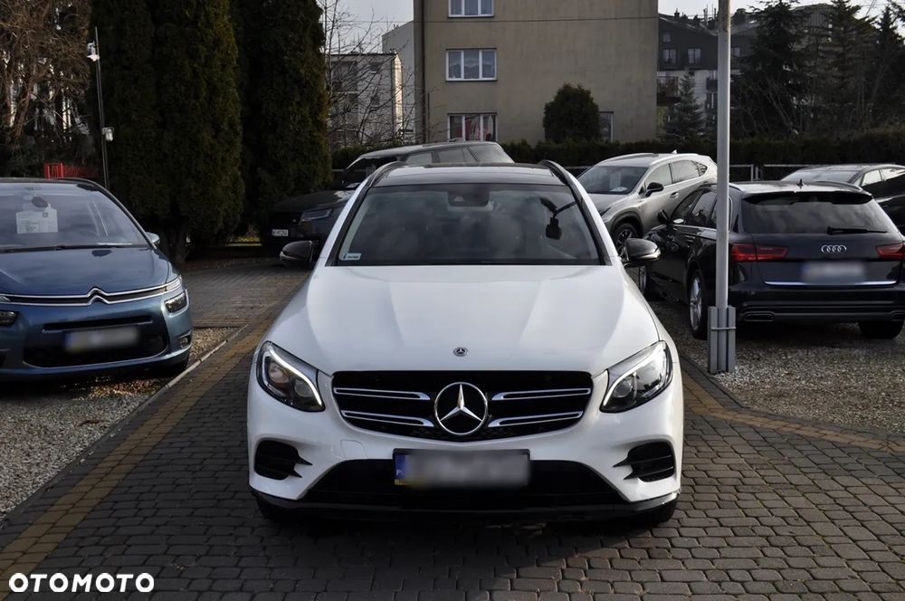 Mercedes-Benz GLC - 6