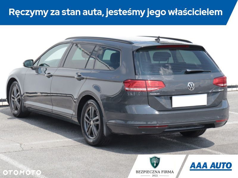 Volkswagen Passat Variant - 6