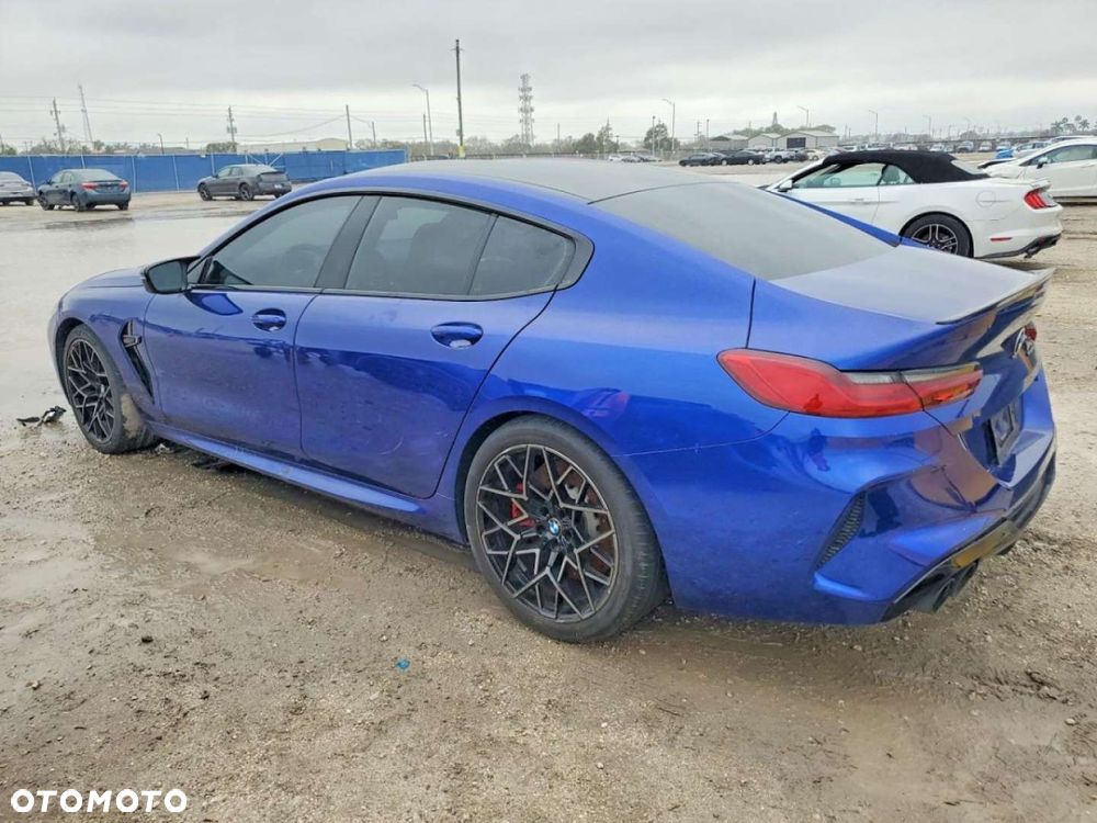 BMW M8 - 3