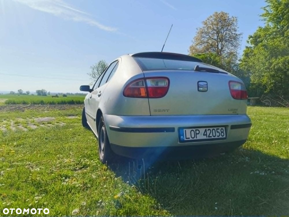 Seat Leon 1.8 Signo - 10