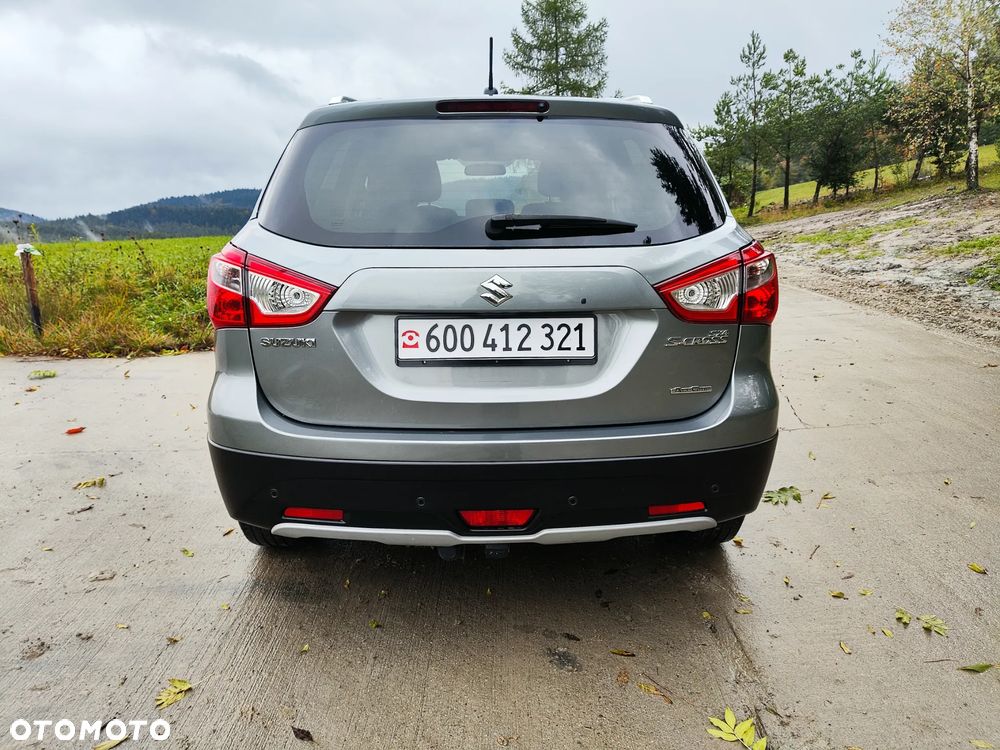 Suzuki SX4 S-Cross 1.6 VVT 4x4 Comfort - 4