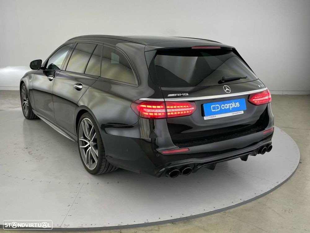 Mercedes-Benz E 53 AMG 4Matic+ — fotografia 33