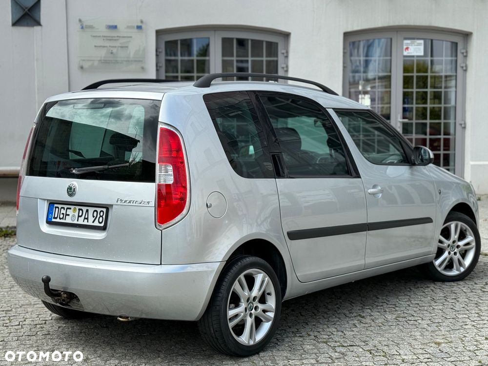 Skoda Roomster 1.4 MPI Elegance PLUS EDITION - 5