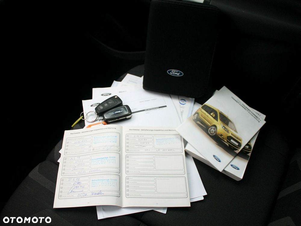 Ford Transit Connect - 33