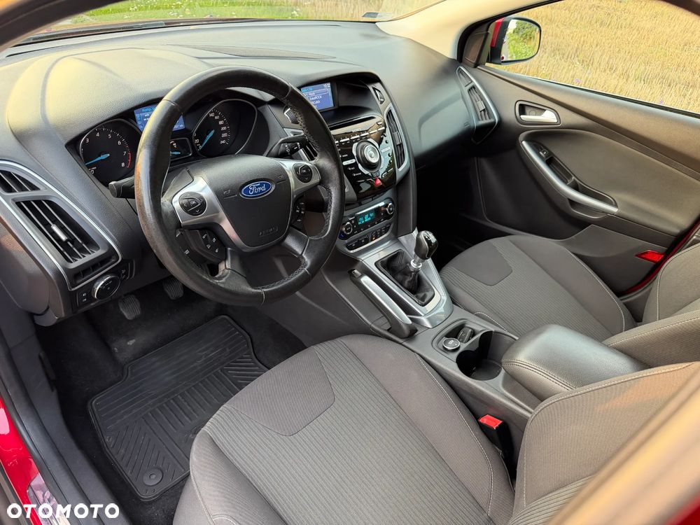Ford Focus 1.6 EcoBoost Titanium - 5