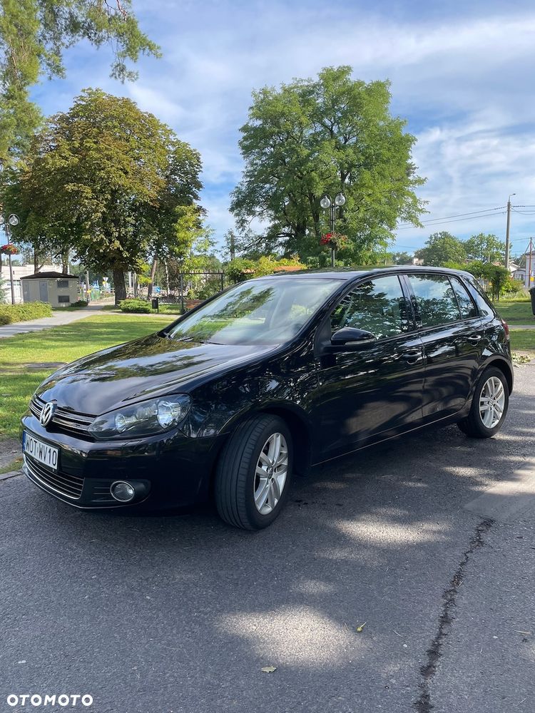 Volkswagen Golf - 2