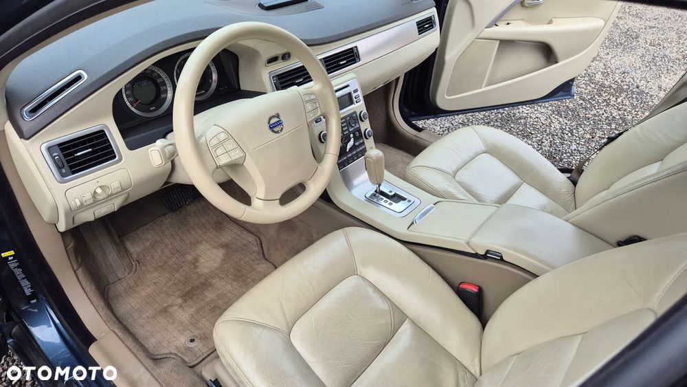 Volvo V70 T6 AWD Momentum - 15