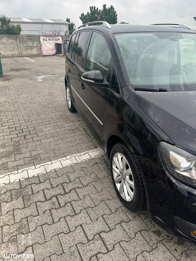 Volkswagen Touran 2.0 TDI Highline DSG - 6