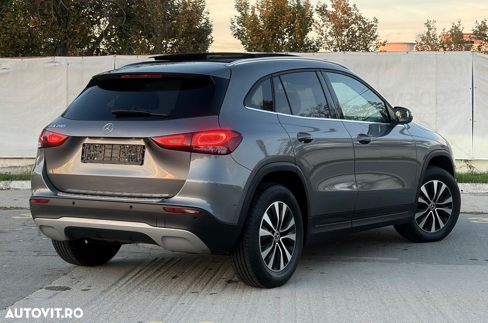Mercedes-Benz GLA 200 7G-DCT Edition Progressive Line - 4