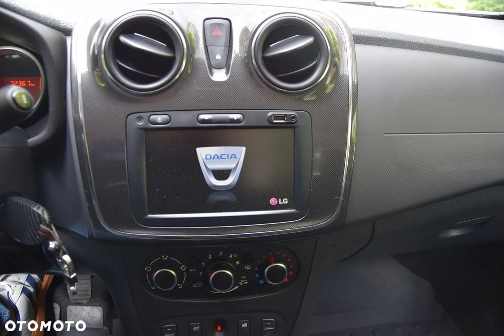 Dacia Sandero 1.0 SCe Laureate - 15