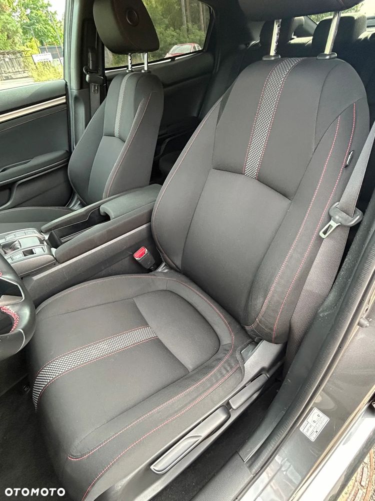 Honda Civic 1.0 T Comfort Sport Line - 12