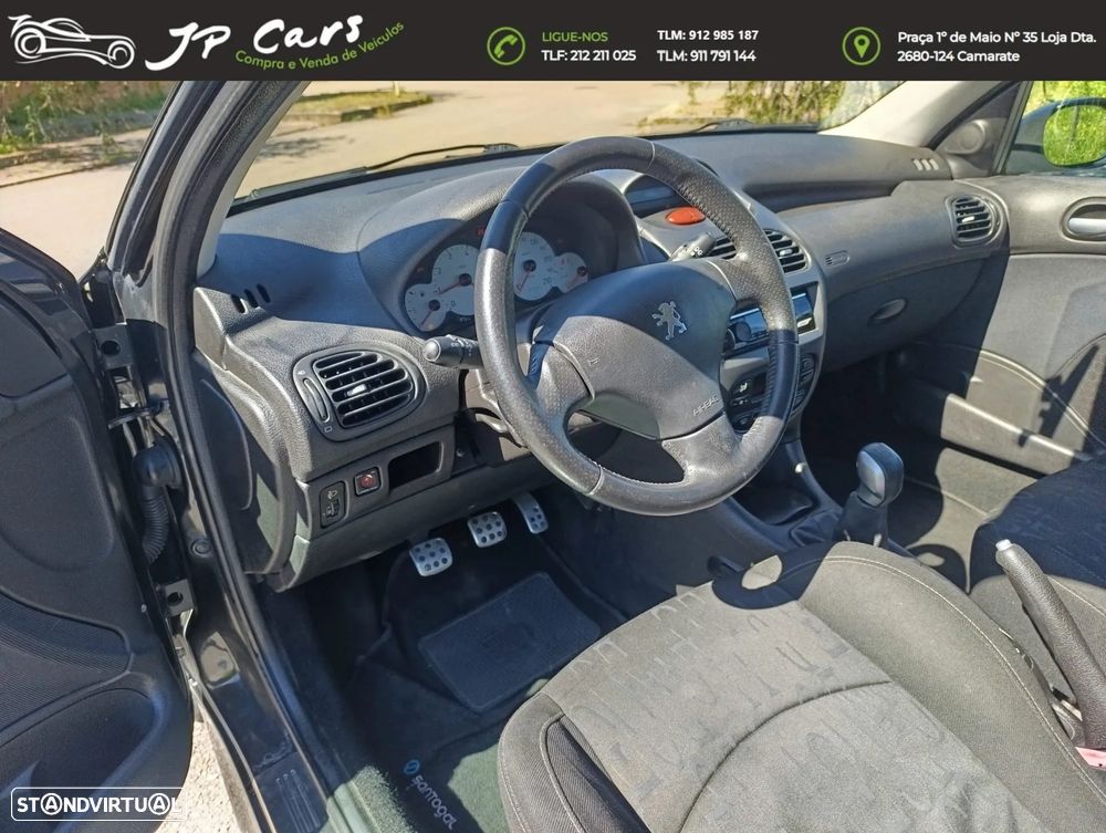 Peugeot 206 1.1 Black & Silver - 14