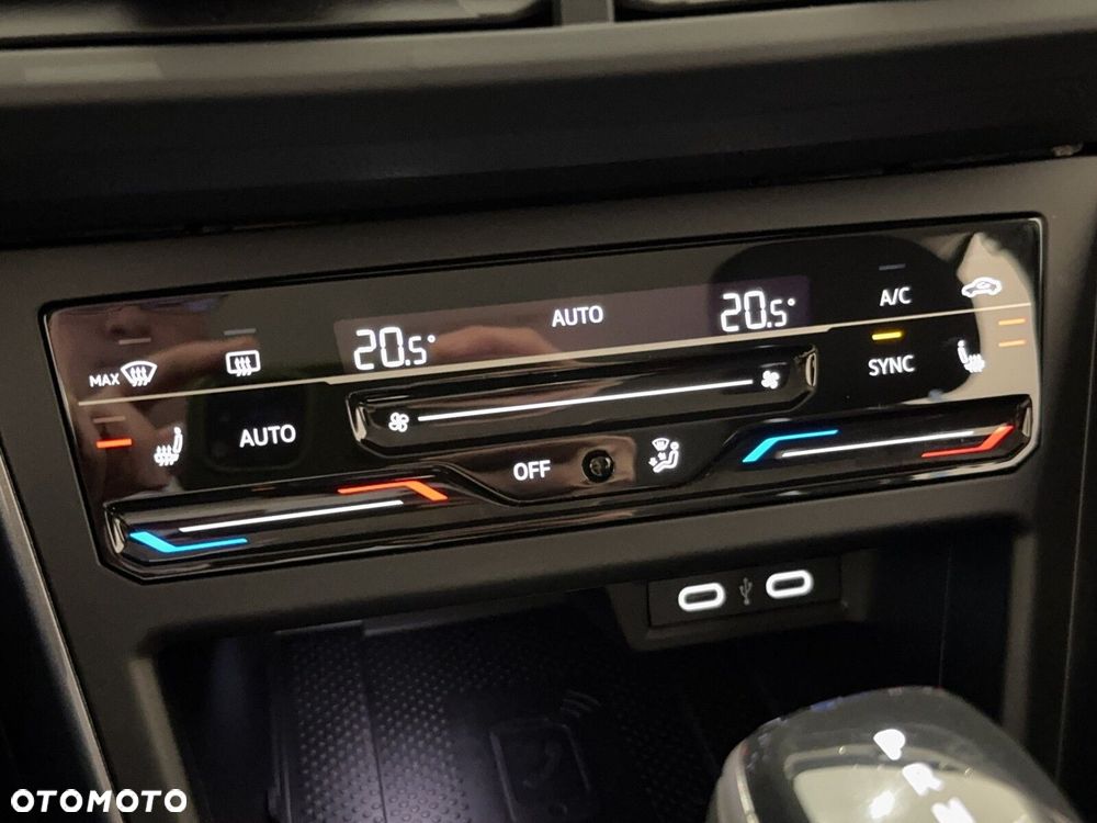 Volkswagen Taigo 1.0 TSI Style DSG - 26