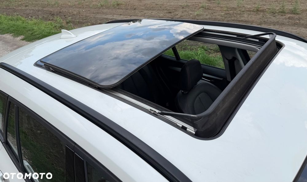 BMW X1 sDrive18d Sport Line - 10