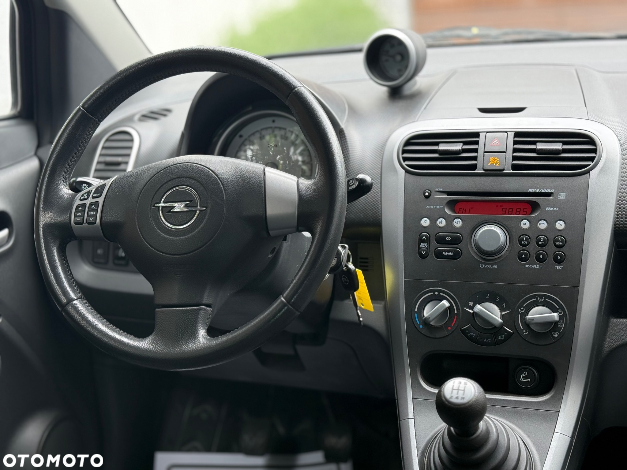 Opel Agila 1.2 Enjoy - 14