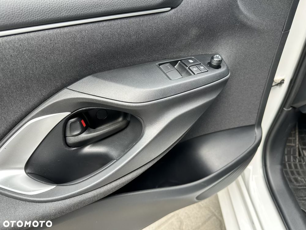 Toyota Yaris 1.5 Comfort - 11