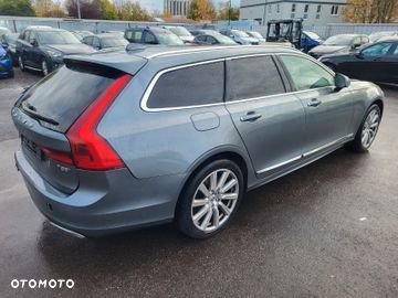 Volvo V90 - 2