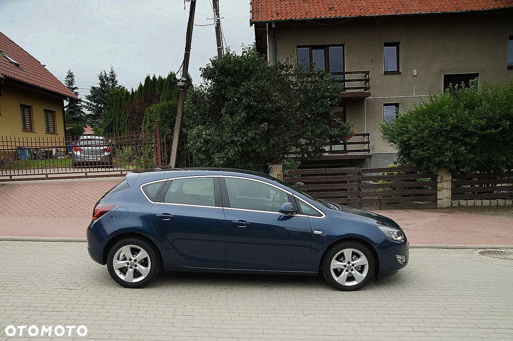 Opel Astra 1.4 Turbo Edition Sport - 9