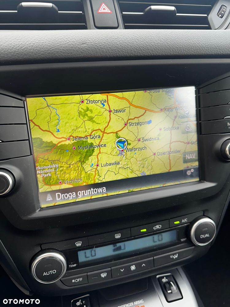 Toyota Avensis 1.8 Prestige MS - 8