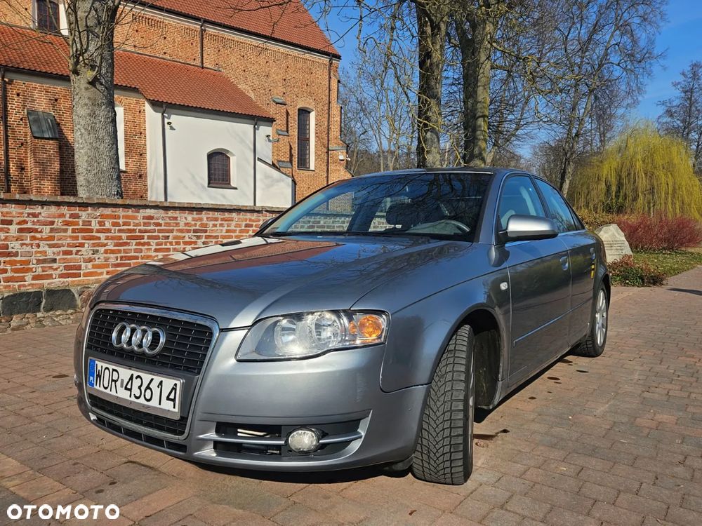 Audi A4 Limousine 2.0 TDI - 1