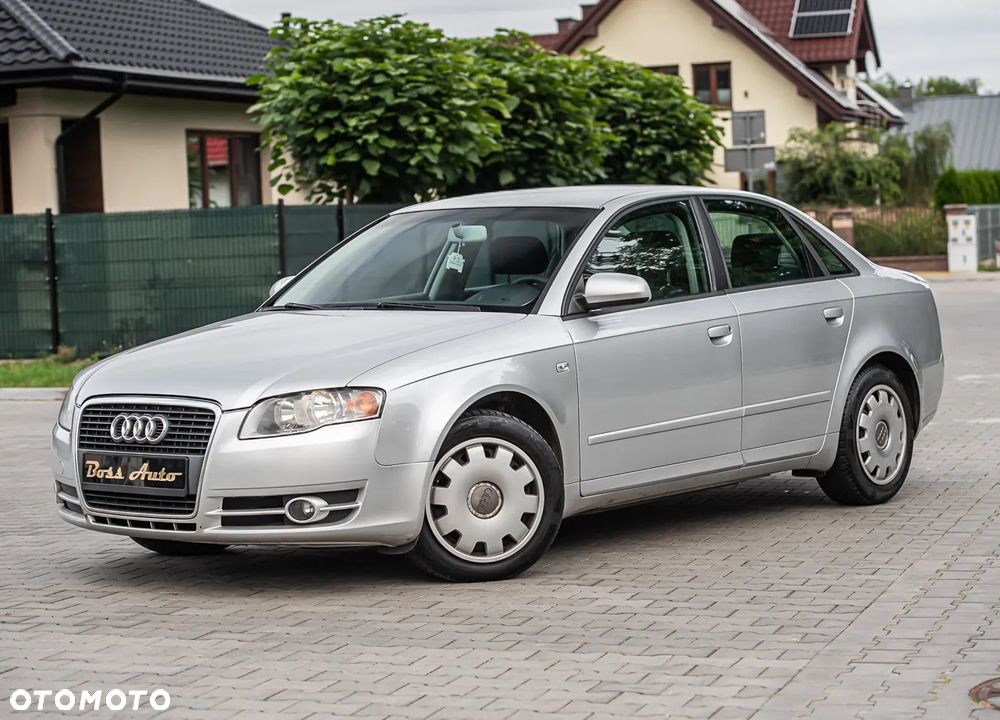 Audi A4 Limousine - 6
