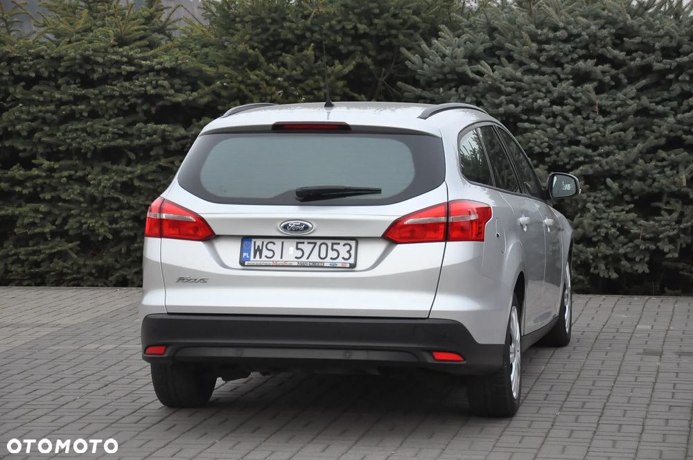 Ford Focus 1.5 TDCi DPF Start-Stopp-System Business - 11