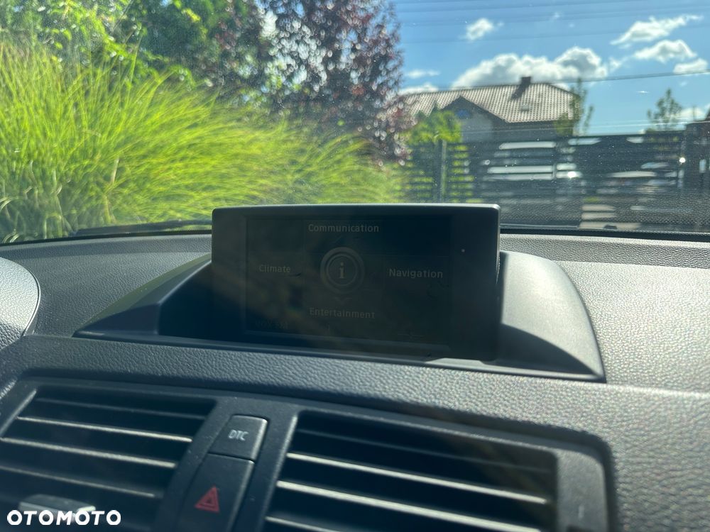 BMW Seria 1 2008 photo 4