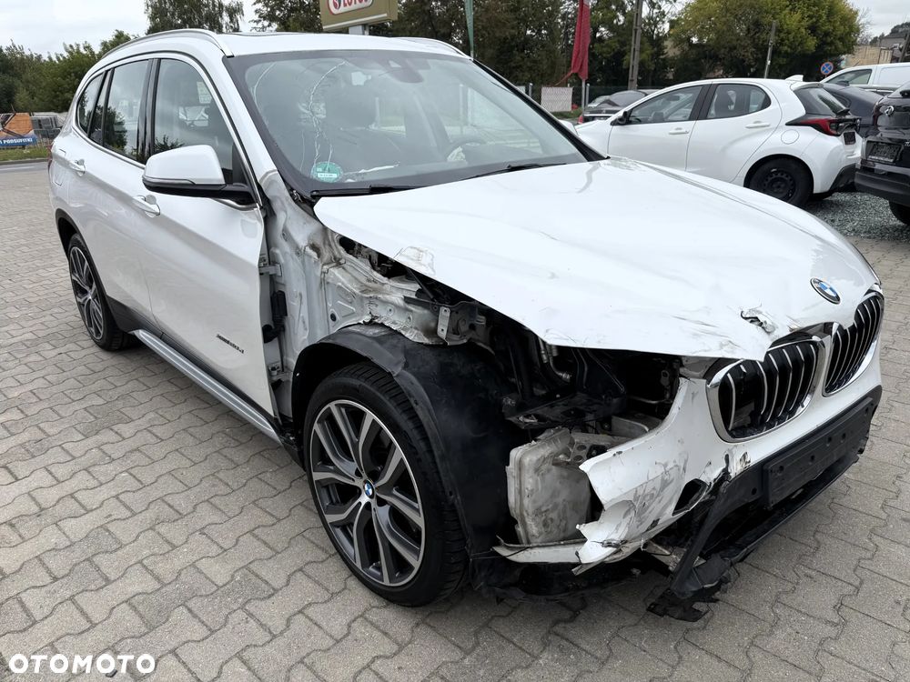 BMW X1 xDrive20d Sport Line - 4
