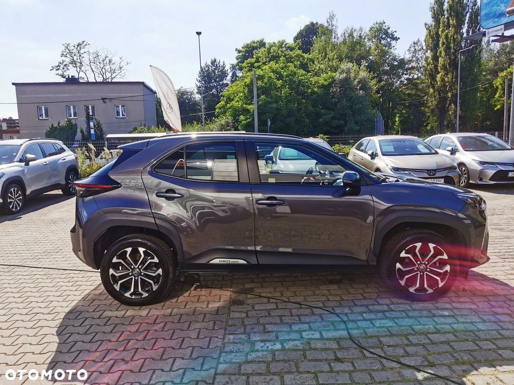 Toyota Yaris Cross Hybrid 1.5 Comfort - 17