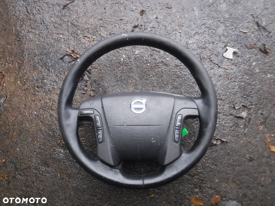 Volvo XC70 kierownica skorzana - 1