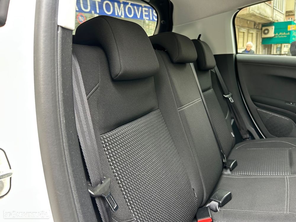 Peugeot 208 1.2 VTi Allure - 12