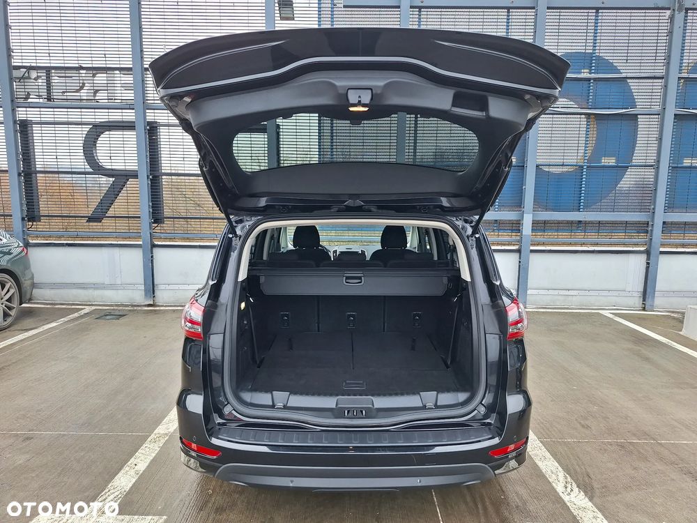 Ford S-Max 2.0 EcoBlue Titanium - 11