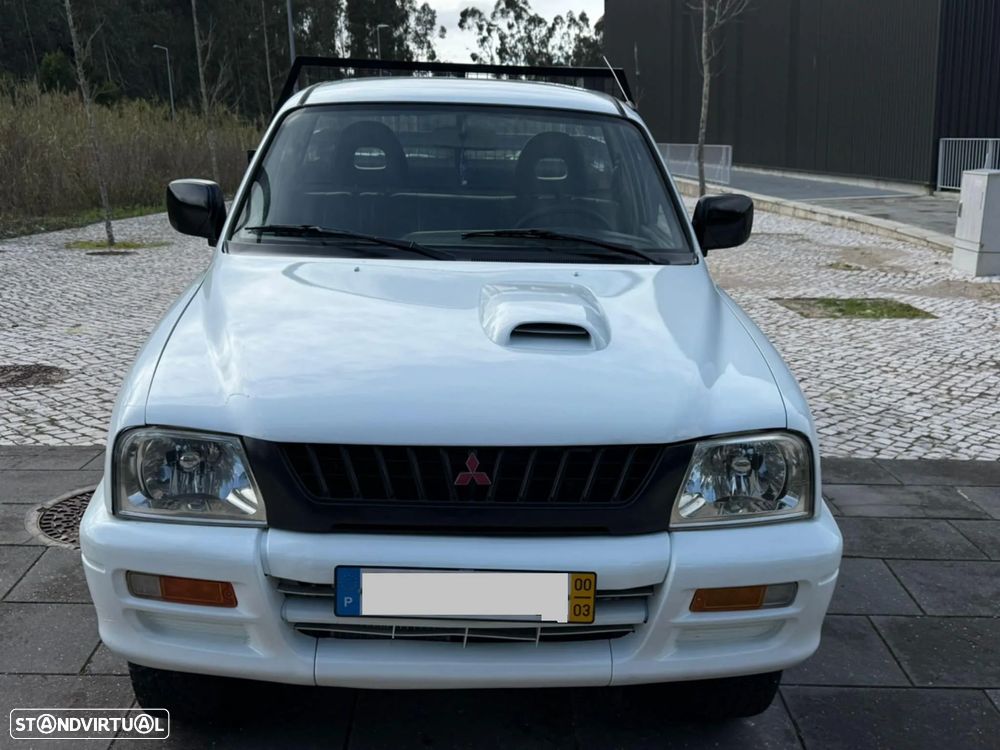 Mitsubishi L200 2.5 TD Club 3L - 2