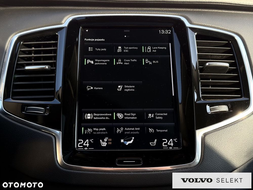 Volvo XC 90 - 31