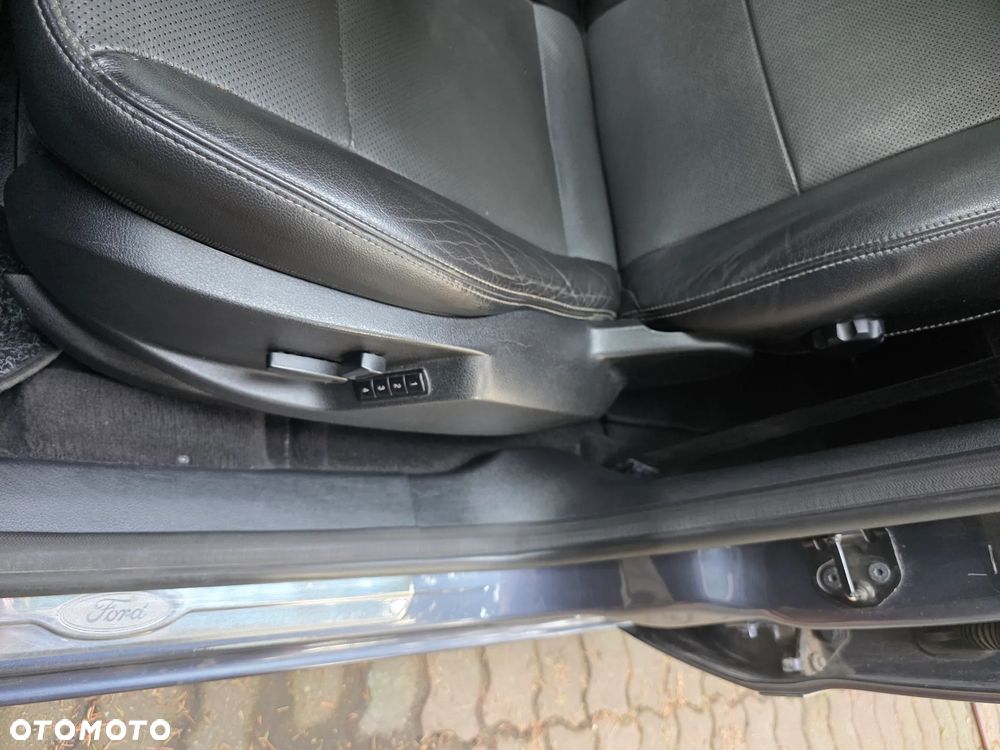 Ford Galaxy 2.0 TDCi Platinium X (Ghia) - 12