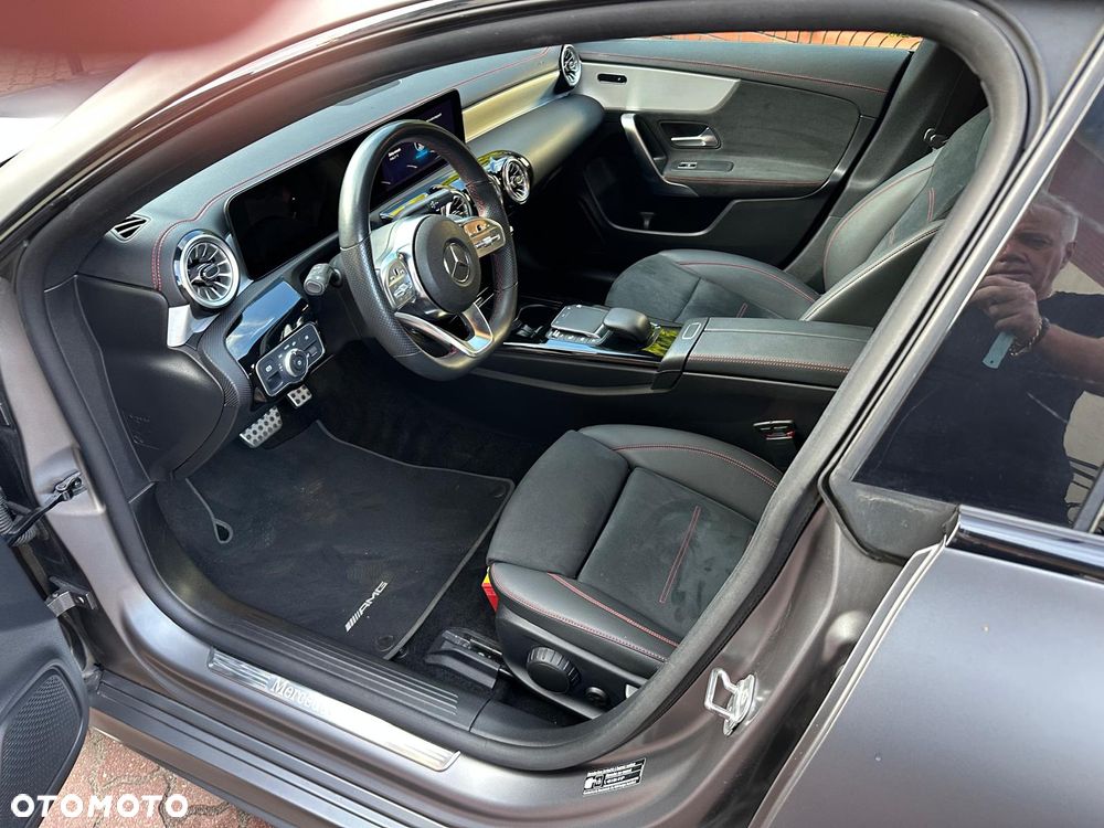 Mercedes-Benz CLA - 7