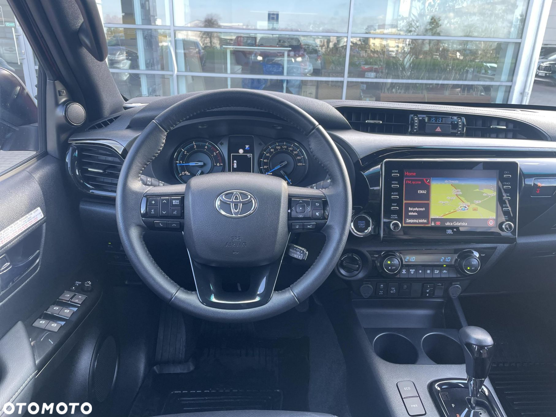 Toyota Hilux 2.8 D-4D Double Cab Invincible Sport 4x4 - 18