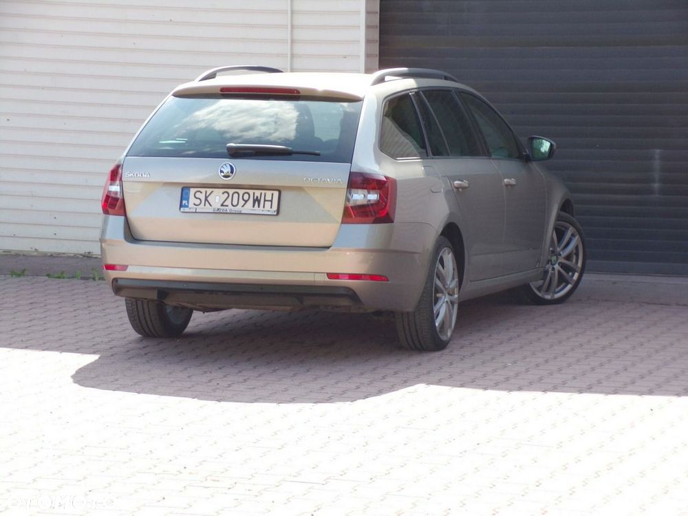 Skoda Octavia - 10