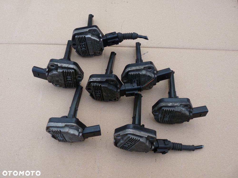 VW SEAT SKODA AUDI CZUJNIK POZIOMU OLEJU 06E907660