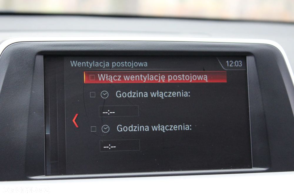 BMW X1 sDrive18d Advantage - 31