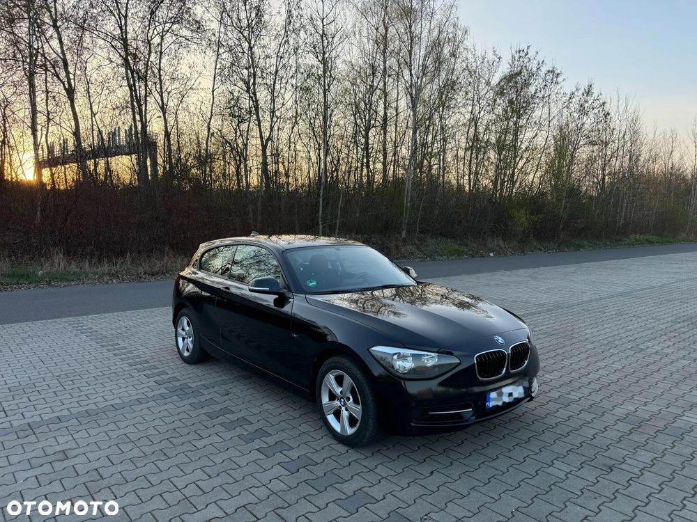 BMW Seria 1 116d Sport Line - 3
