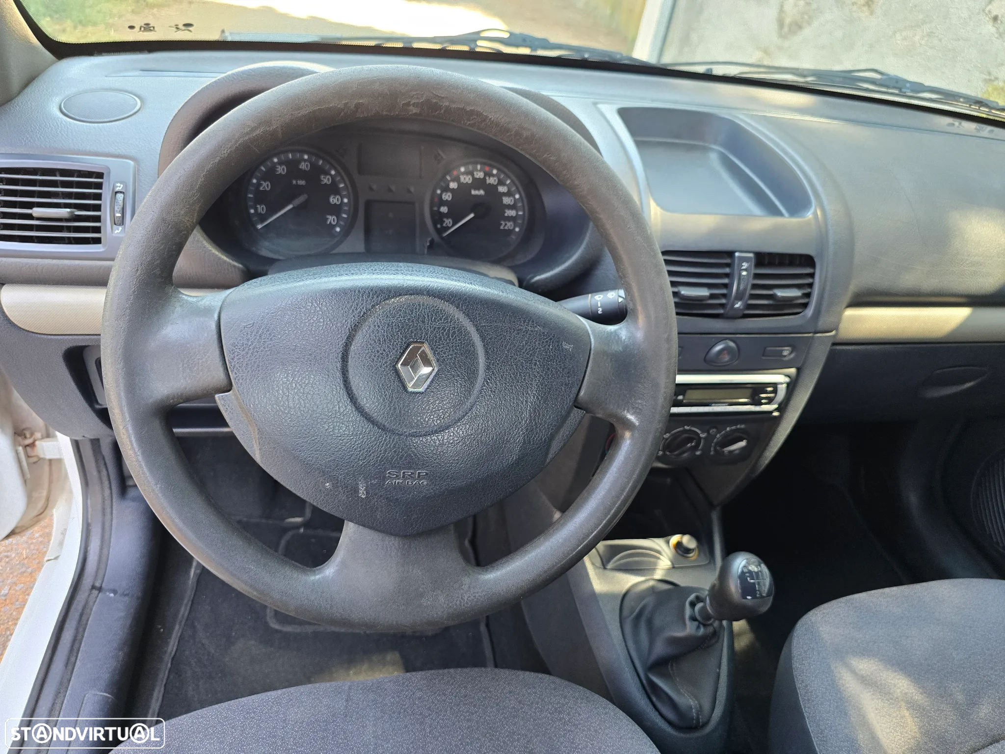 Renault Clio DCI Van - 5
