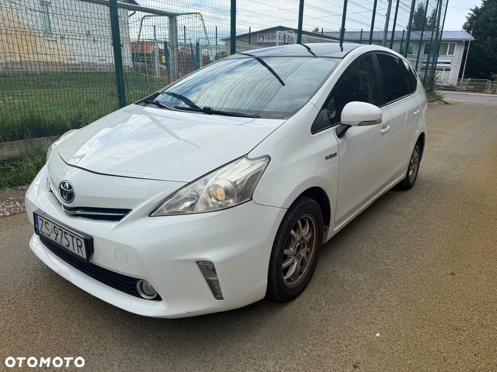 Toyota Prius+ (Hybrid) Comfort - 16