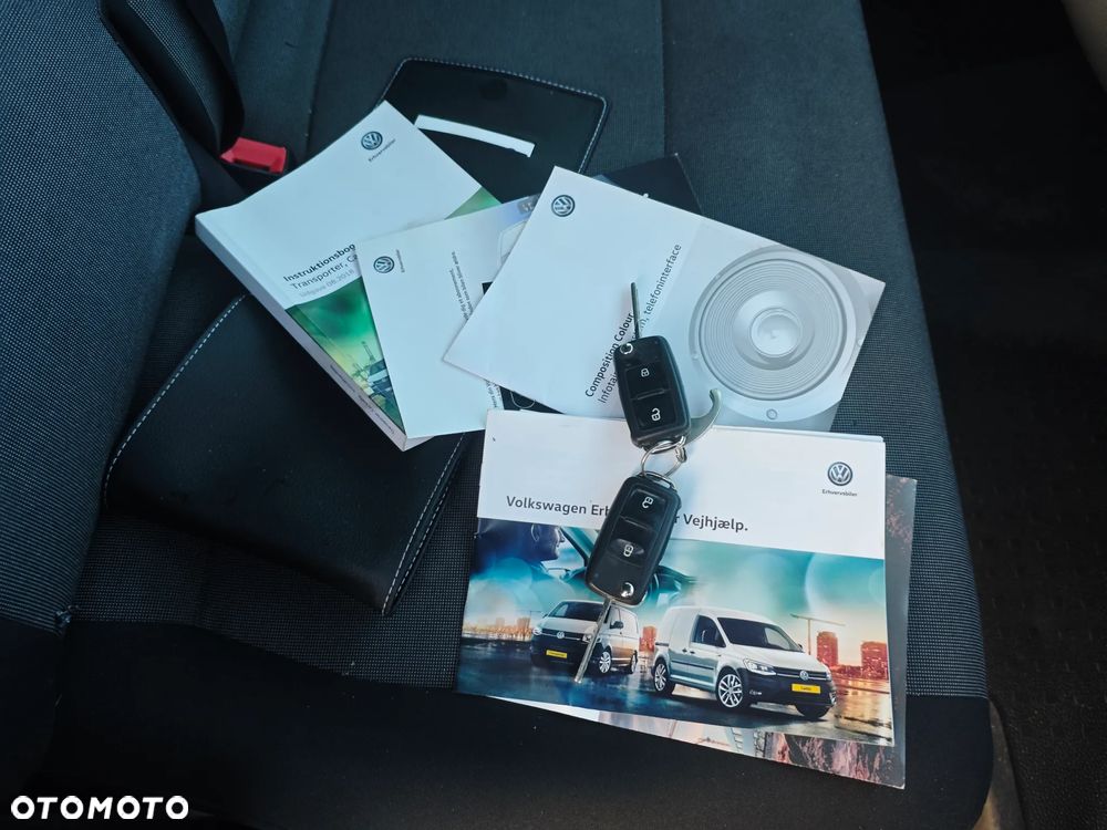 Volkswagen TRANSPORTER T5 - 16