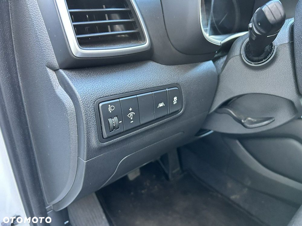 Hyundai Tucson - 13