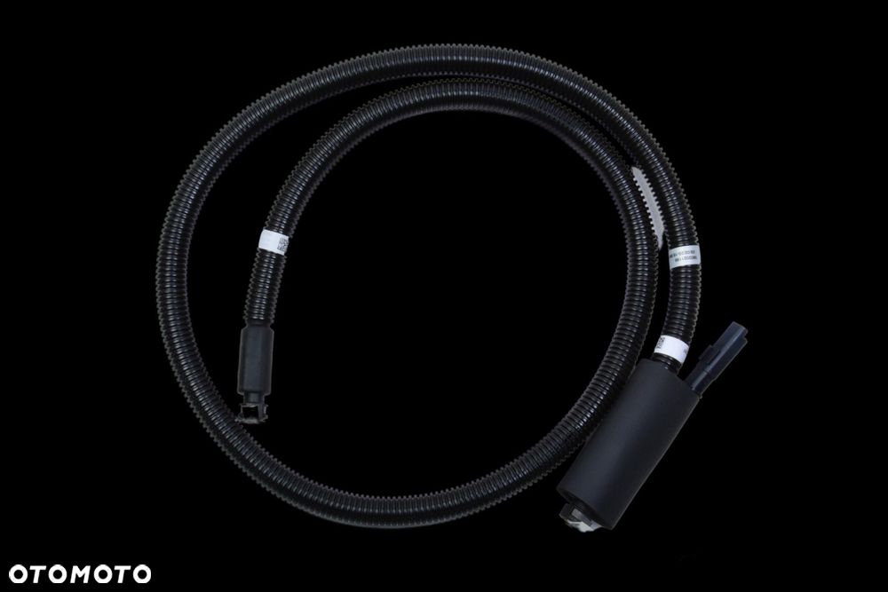 5802021166  Iveco Daily 2016 przewód zbiornika Adblue - 1