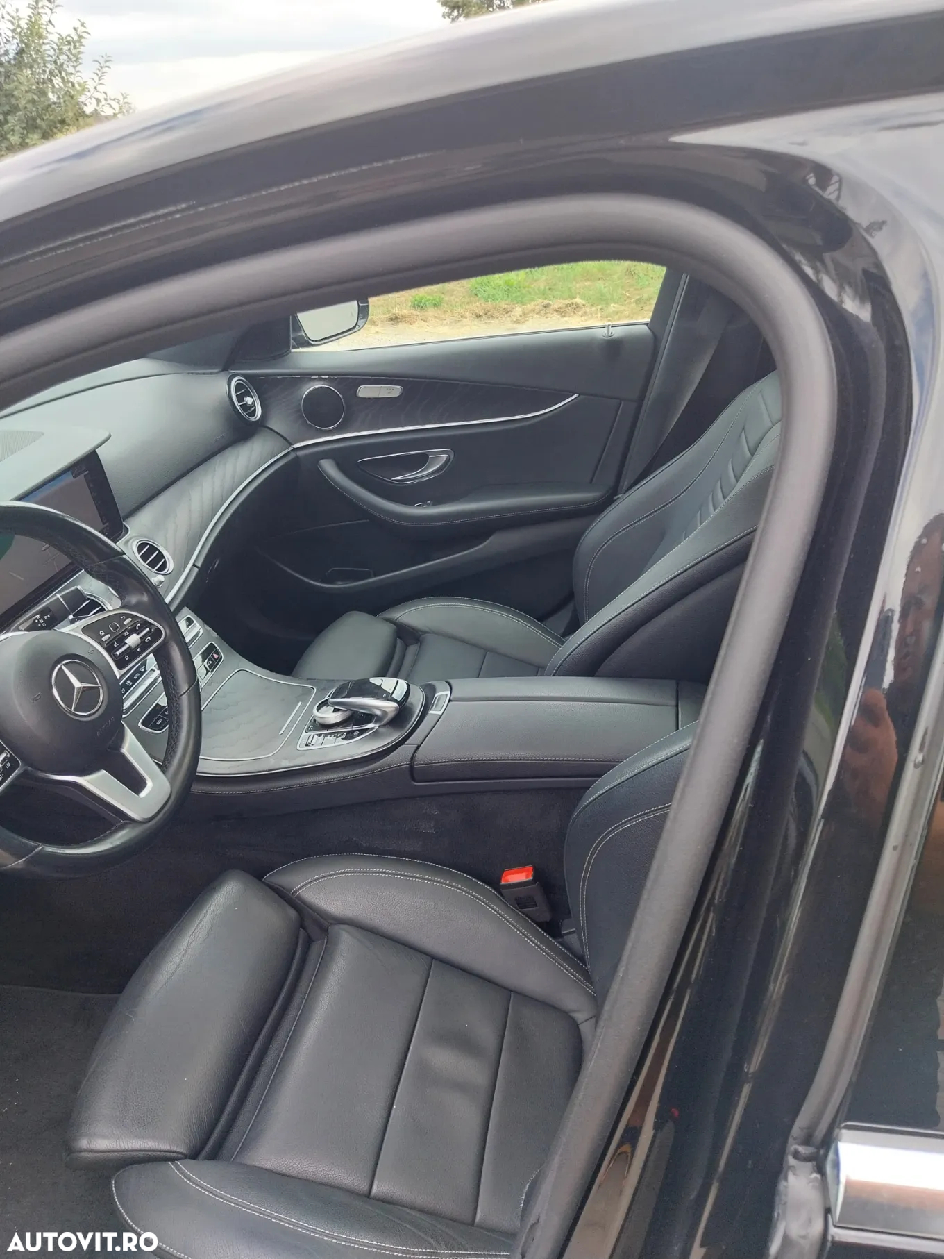 Mercedes-Benz E 220 d T 9G-TRONIC Avantgarde - 10