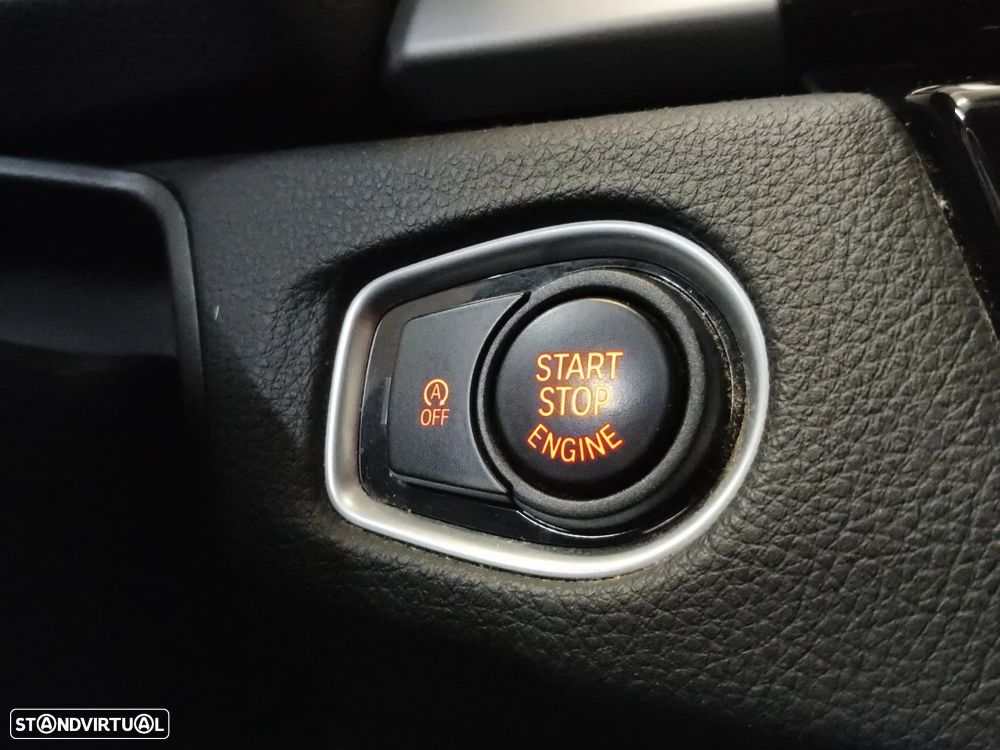 BMW 216 Active Tourer d Advantage - 31