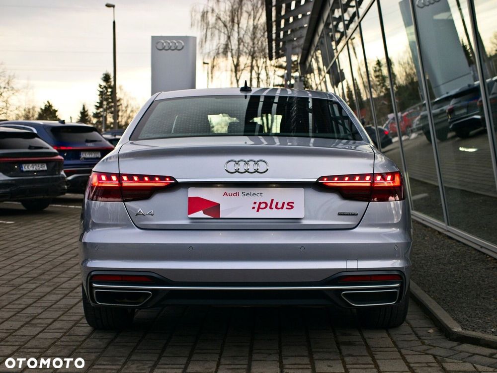 Audi A4 Limousine - 11