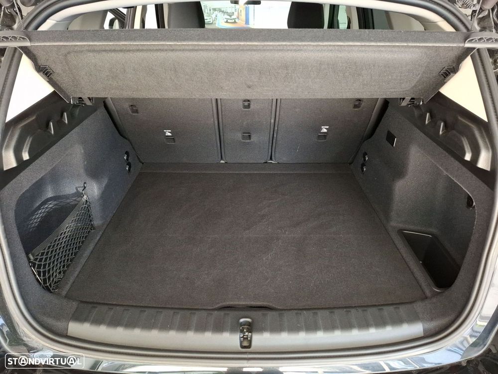 BMW iX1 eDrive20 - 27